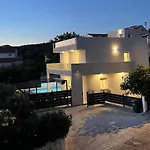 Panorama تروغير