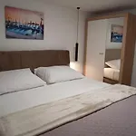 Panorama فيلة تروغير