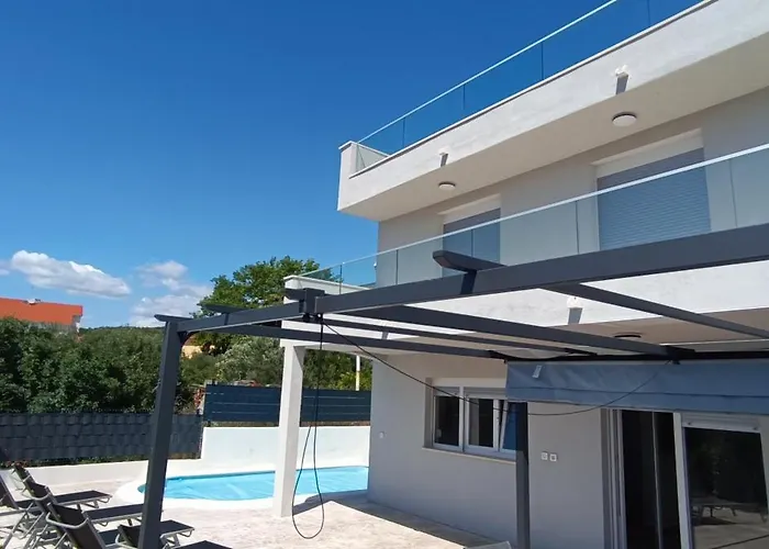 Panorama Villa *
